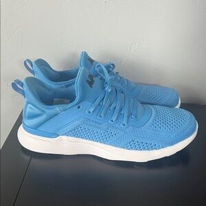 APL Techloom Tracer Sneakers, 7.5